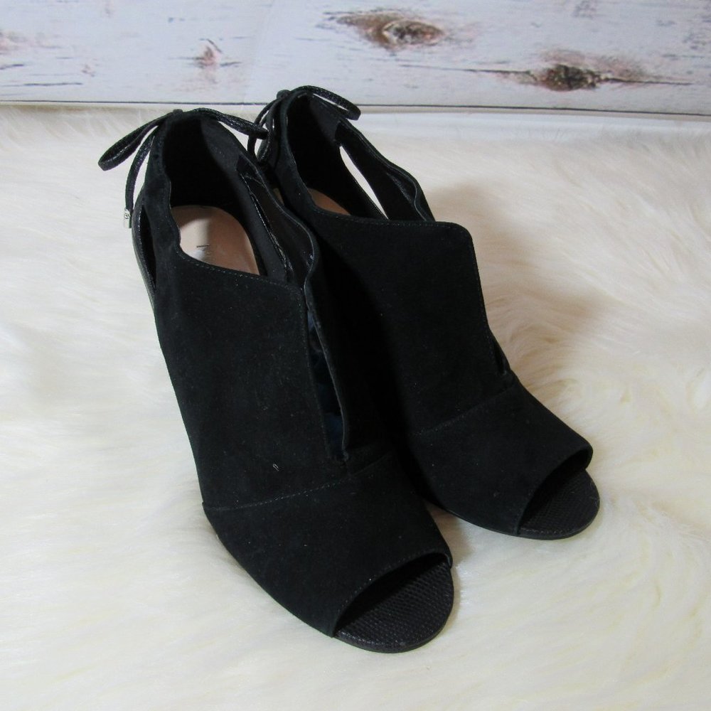 NWOT NINE WEST Andra Peep Toe Suede Leather Heels